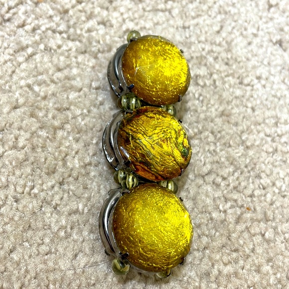 Yellow Stones Elastic Bracelet With Steel Base - Picture 3 of 5